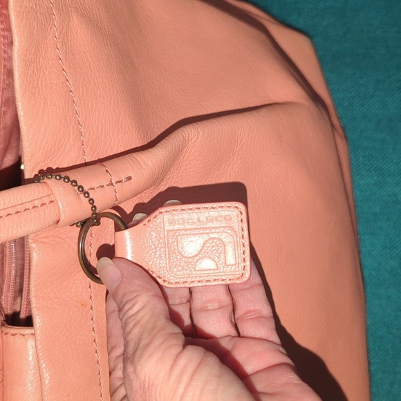 Soprano Peach Soft leather Large Shoulder/ Tote bag - Picture 2 of 11